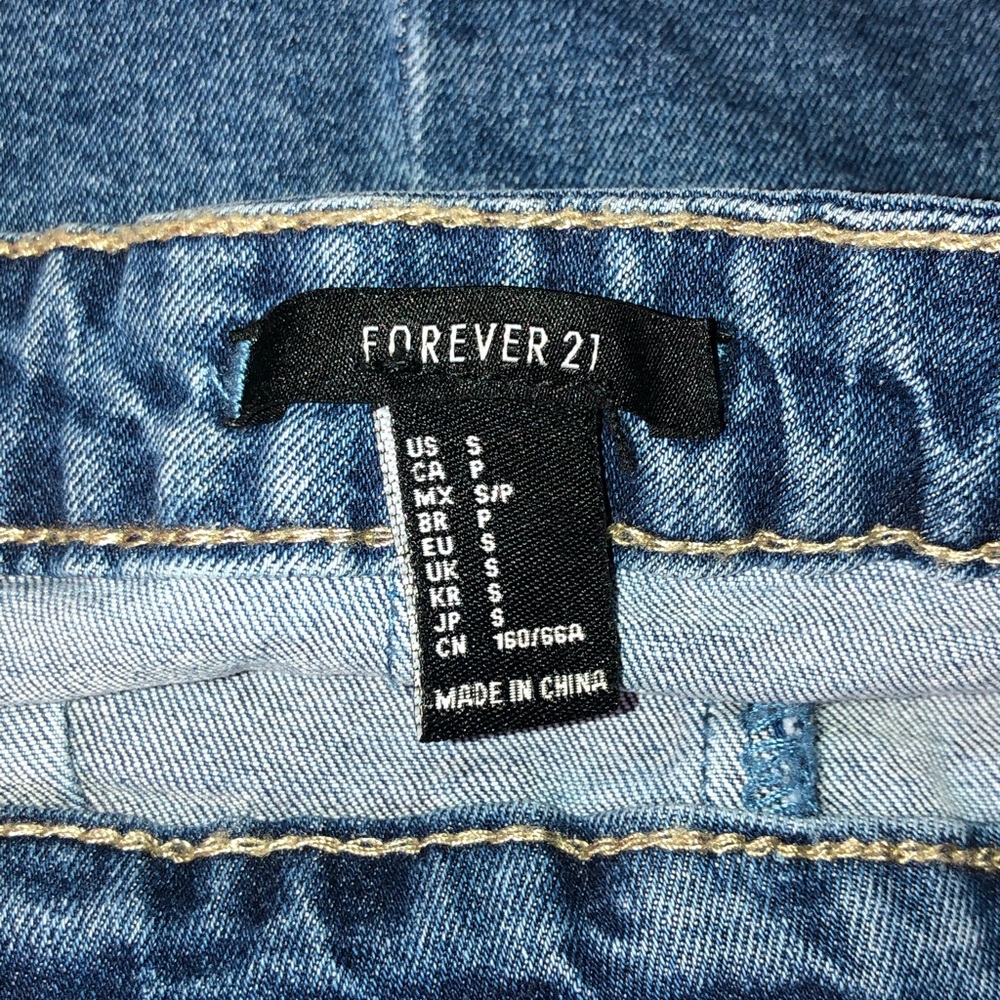 Forever21 High Rise Denim Shorts - Picture 5 of 7